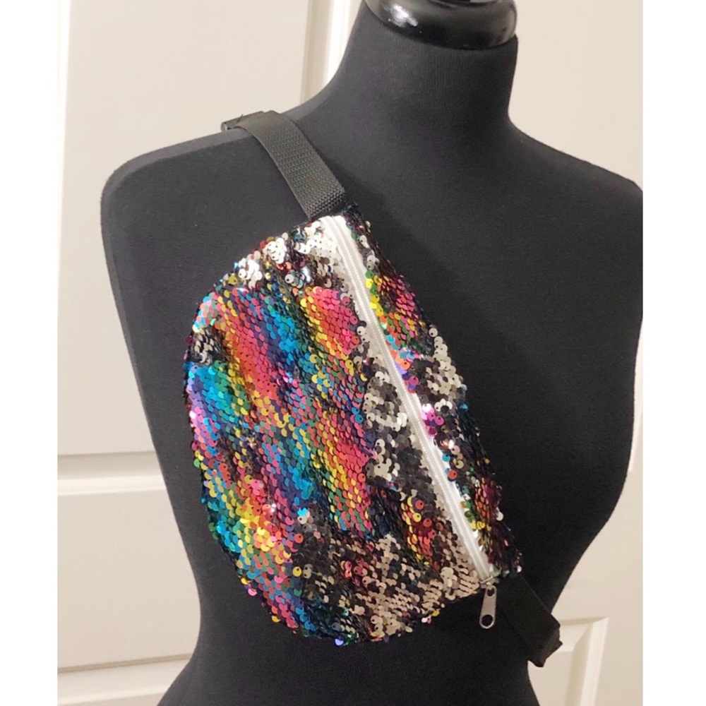 Sequin Fanny Pack Plus Size 1X NWOT multicolored